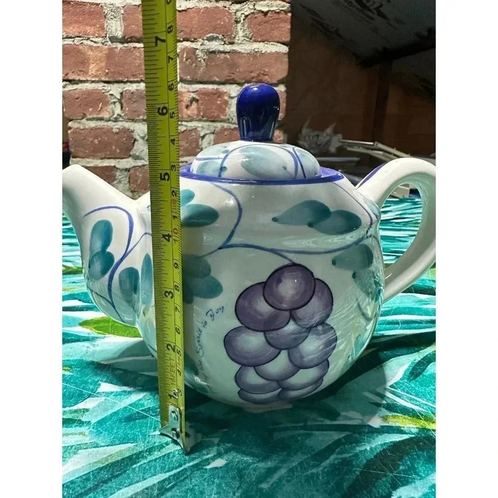 Wang’s International Fruit Teapot